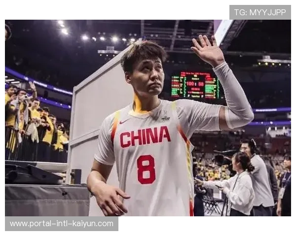 新疆队伤病困扰,赵睿李炎哲齐麟季后赛均带伤作战 新疆队伤病困扰,赵睿李炎哲齐麟季后赛均带伤作战